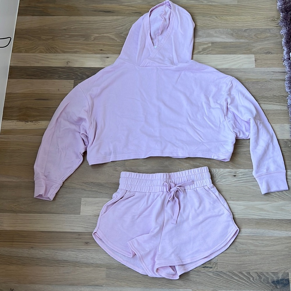Fabletics light pink cropped hoodie shorts set
